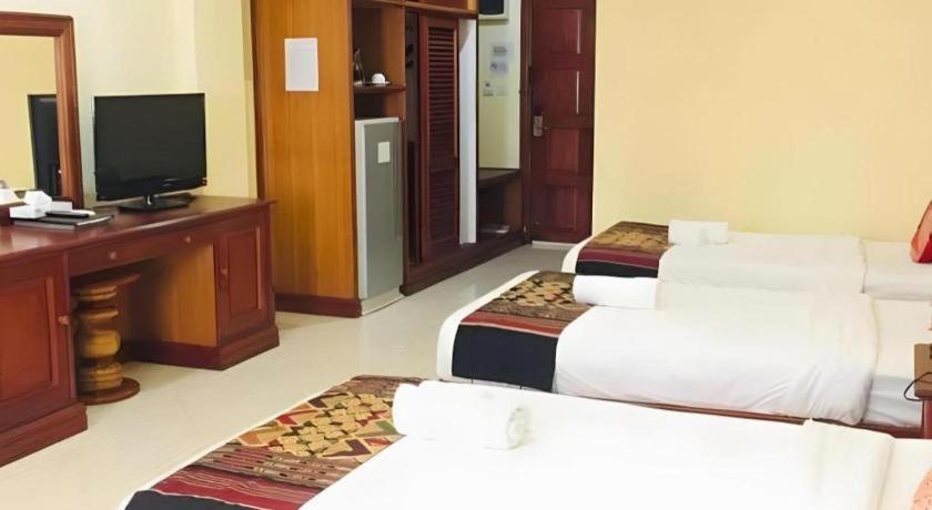New Rose Boutique Hotel Виентиане Екстериор снимка