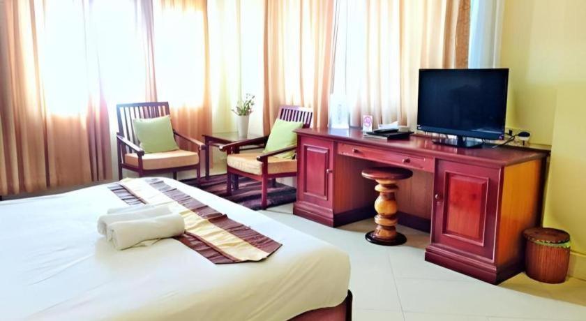 New Rose Boutique Hotel Виентиане Екстериор снимка